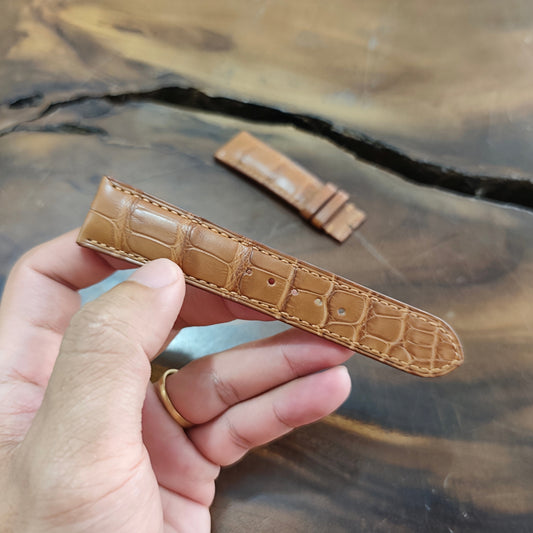 Brown Alligator Leather Watch Strap by Thor Leather Craft - detail view 2