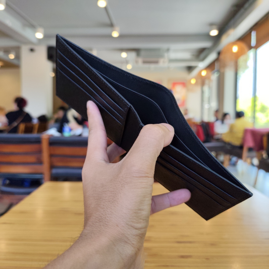 Black Lizard Bifold Wallet for Men | Handmade Leather Wallet | Saddle Stitched Slim Wallet | Luxury Gift for Him