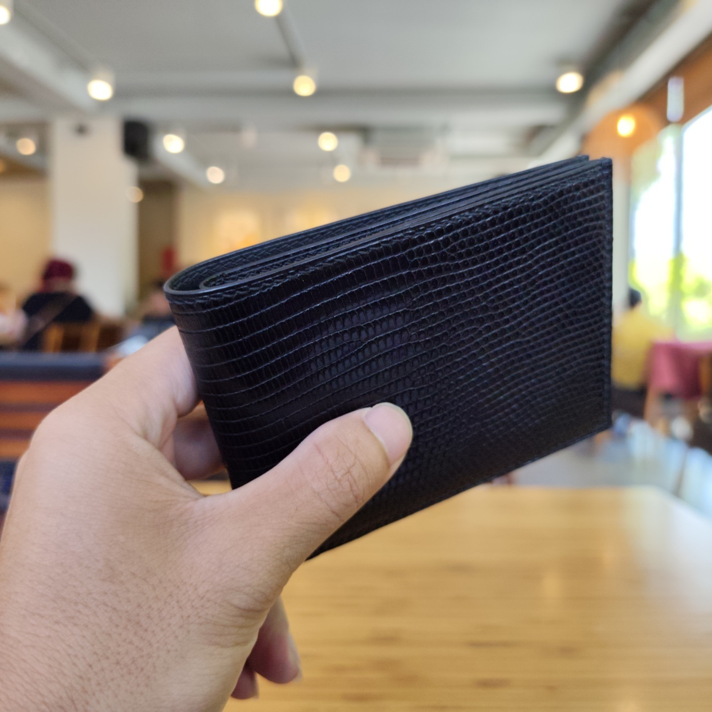 Black Lizard Bifold Wallet for Men | Handmade Leather Wallet | Saddle Stitched Slim Wallet | Luxury Gift for Him