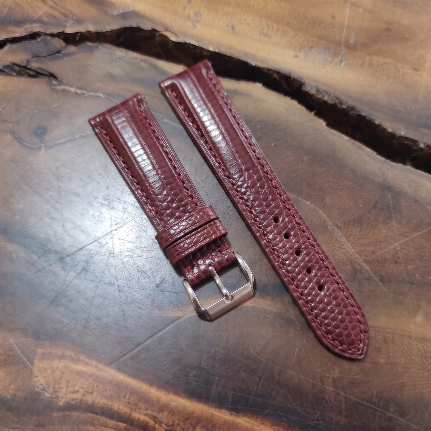 Lizard Watch Strap Handmade | Bespoke Burgundy Watch Band for Men | Leather Strap | Luxury Gift