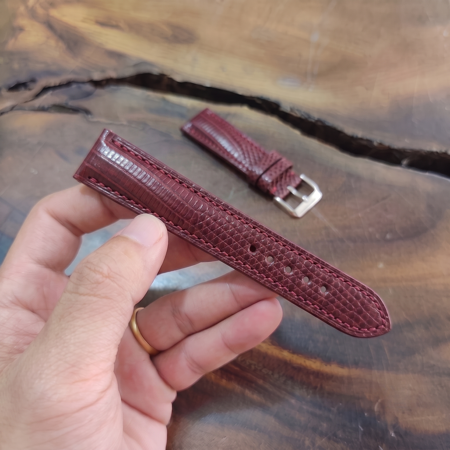 Lizard Watch Strap Handmade | Bespoke Burgundy Watch Band for Men | Leather Strap | Luxury Gift