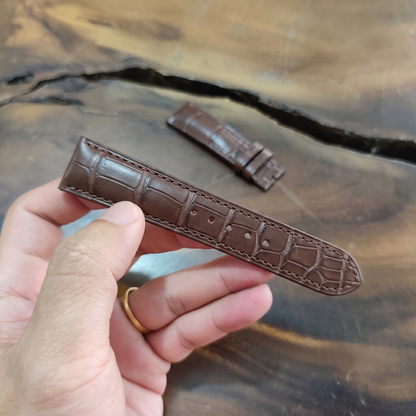 Alligator Watch Strap Handmade | Bespoke Chocolate Brown Watch Band for Men | Leather Strap | Luxury Gift