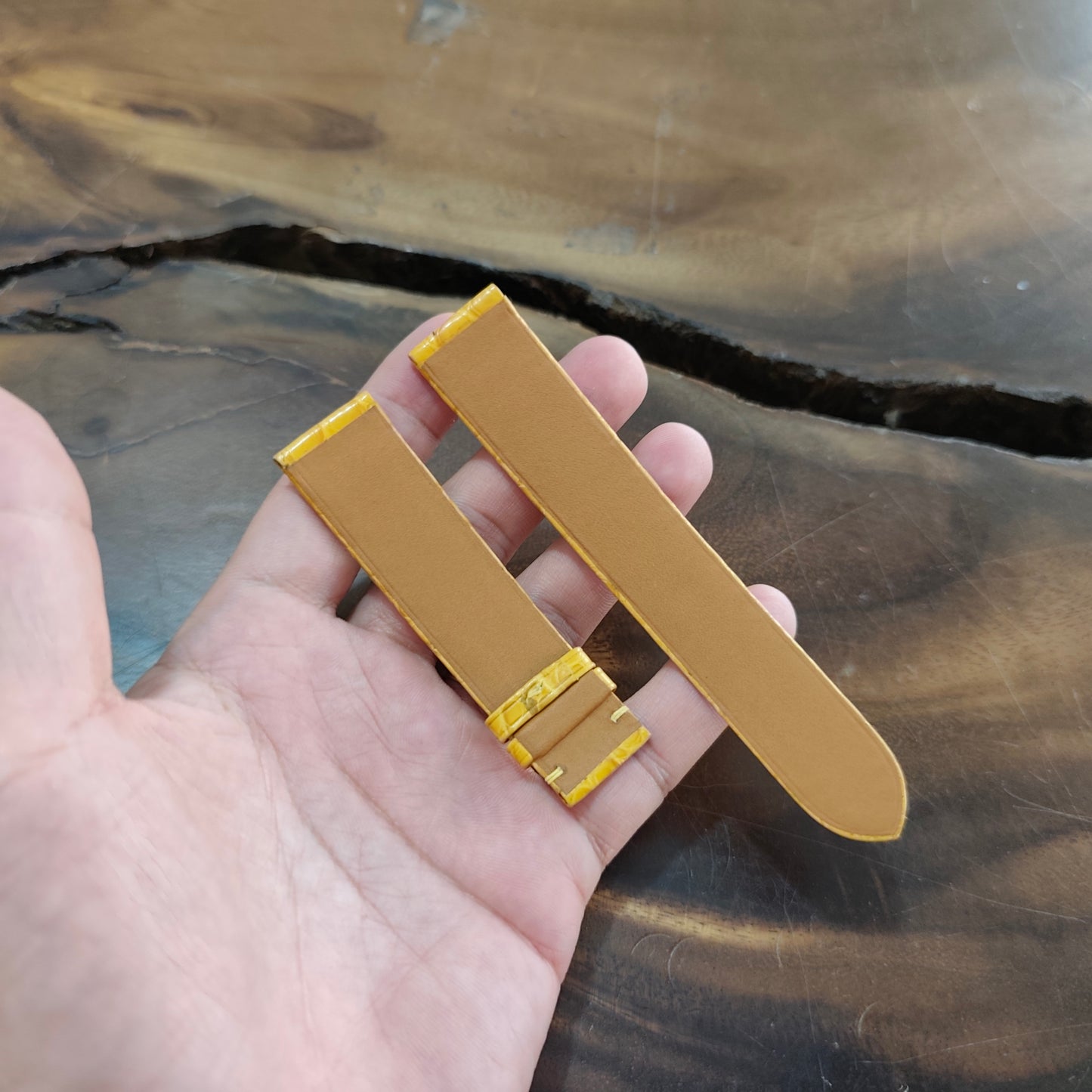 Alligator Watch Strap Handmade | Bespoke Light Yellow Watch Band for Men | Leather Strap | Luxury Gift