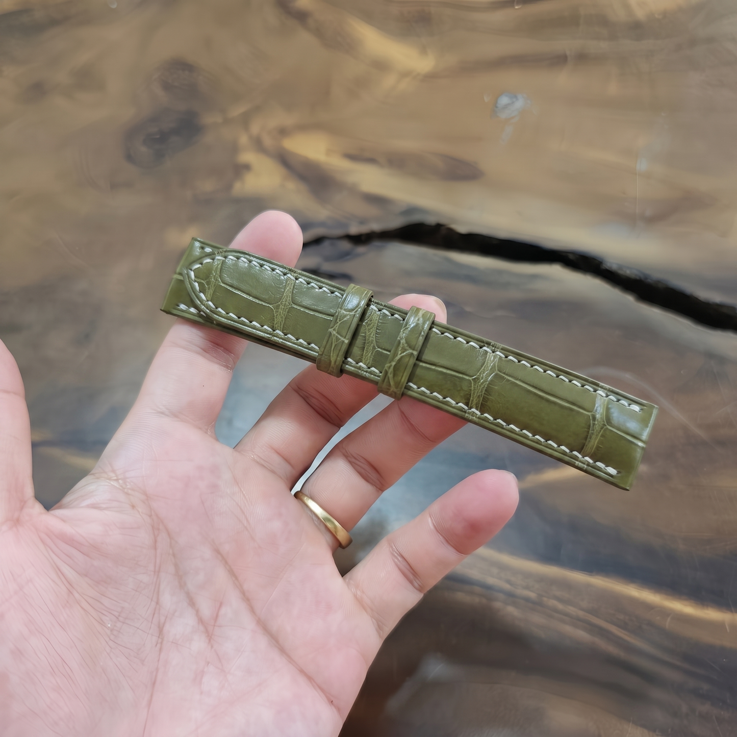 Alligator Watch Strap Handmade | Bespoke Olive Watch Band for Men | Leather Strap | Luxury Gift