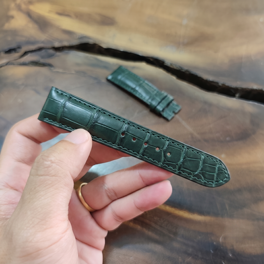 Dark Green Alligator Leather Watch Strap by Thor Leather Craft - detail view 2