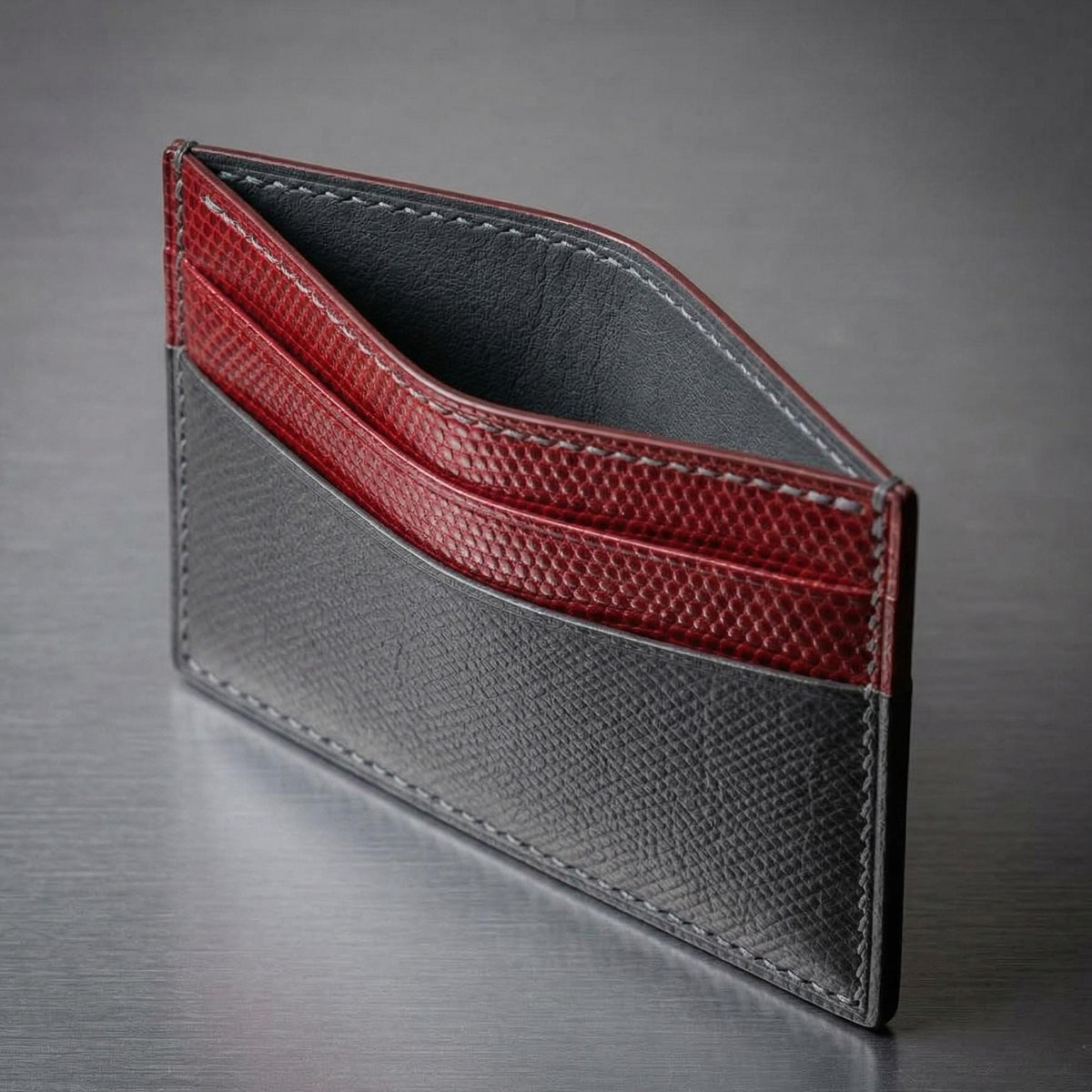 Red Lizard Cardholder by Thor Leather Craft - detail view 3