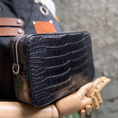 Portfolio Alligator Leather Clutch Bag by Thor Leather Craft - detail view 4