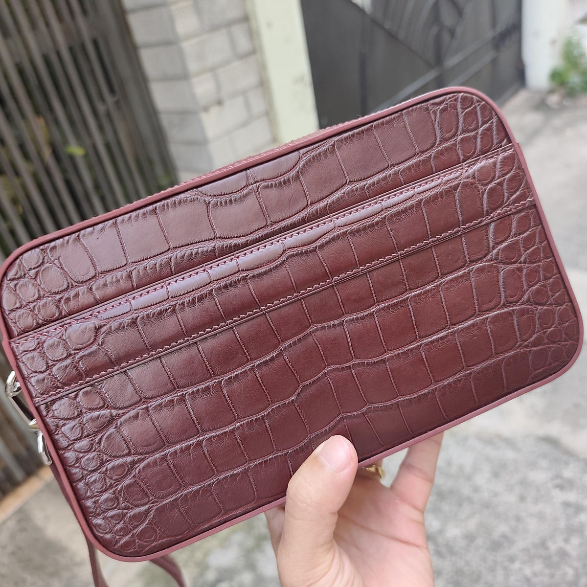 Wristlet Alligator Leather Clutch Bag by Thor Leather Craft - detail view 2